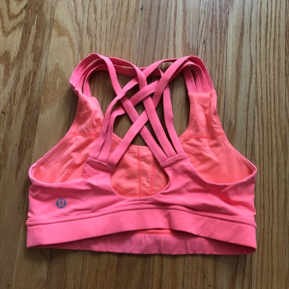 Lululemon - Picture 12 of 16